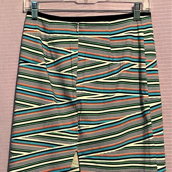 NWOT W by Worth Mini Skirt Diagonal Shape - Picture 4 of 8